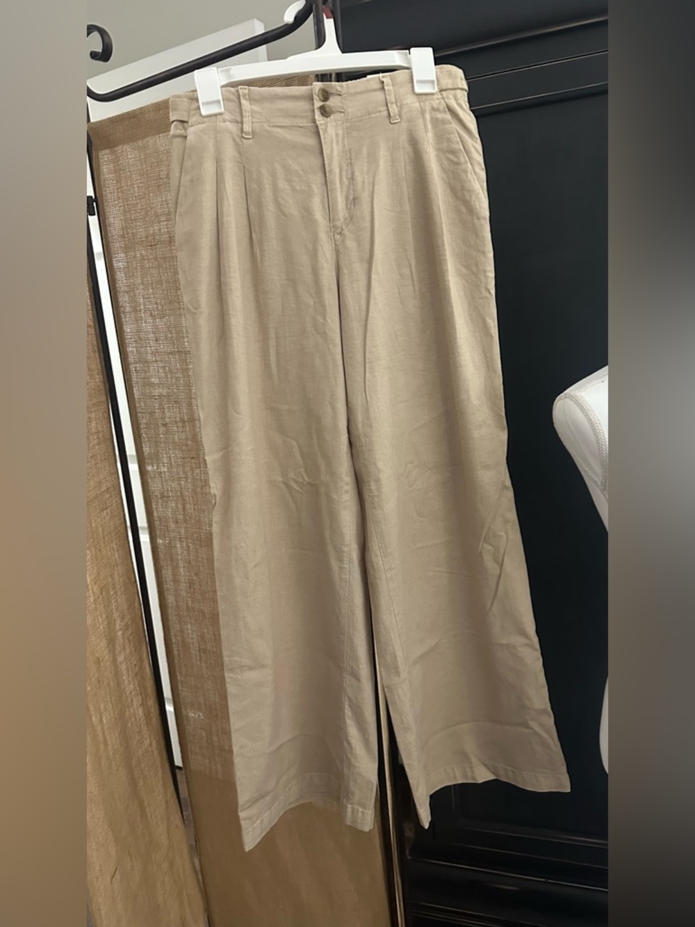 American Eagle High Rise Trouser -stretch- size 2 regular - NWT